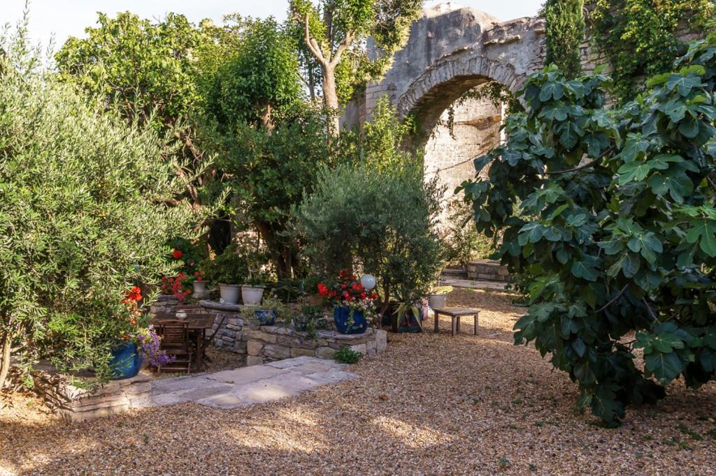 Bed and Breakfast Mas Des Carnassoles Esterno foto